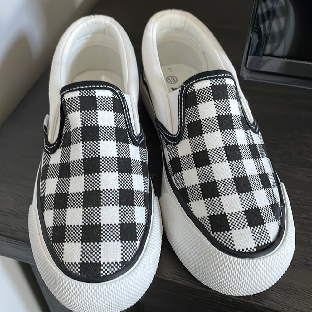Kids checkered sneakers